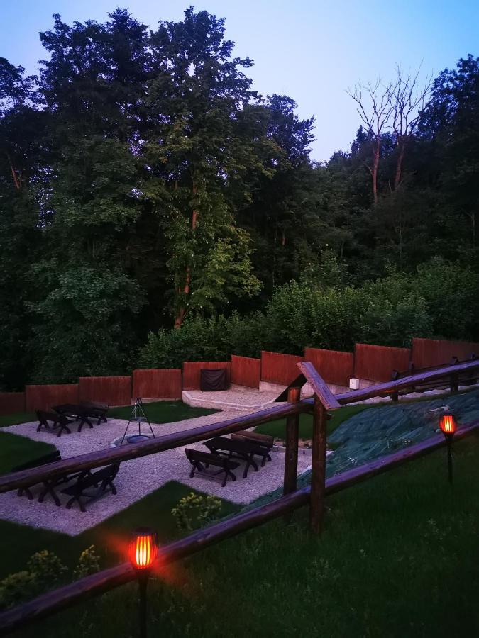 Suskie Diablaki Hotel Sucha Beskidzka Kültér fotó